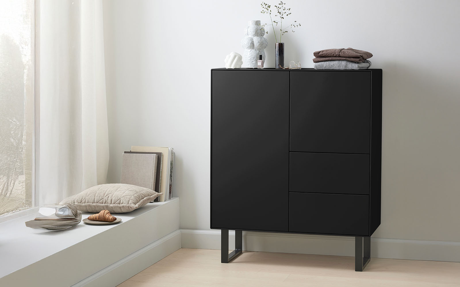 Edge by Hammel skænk sortbejdset