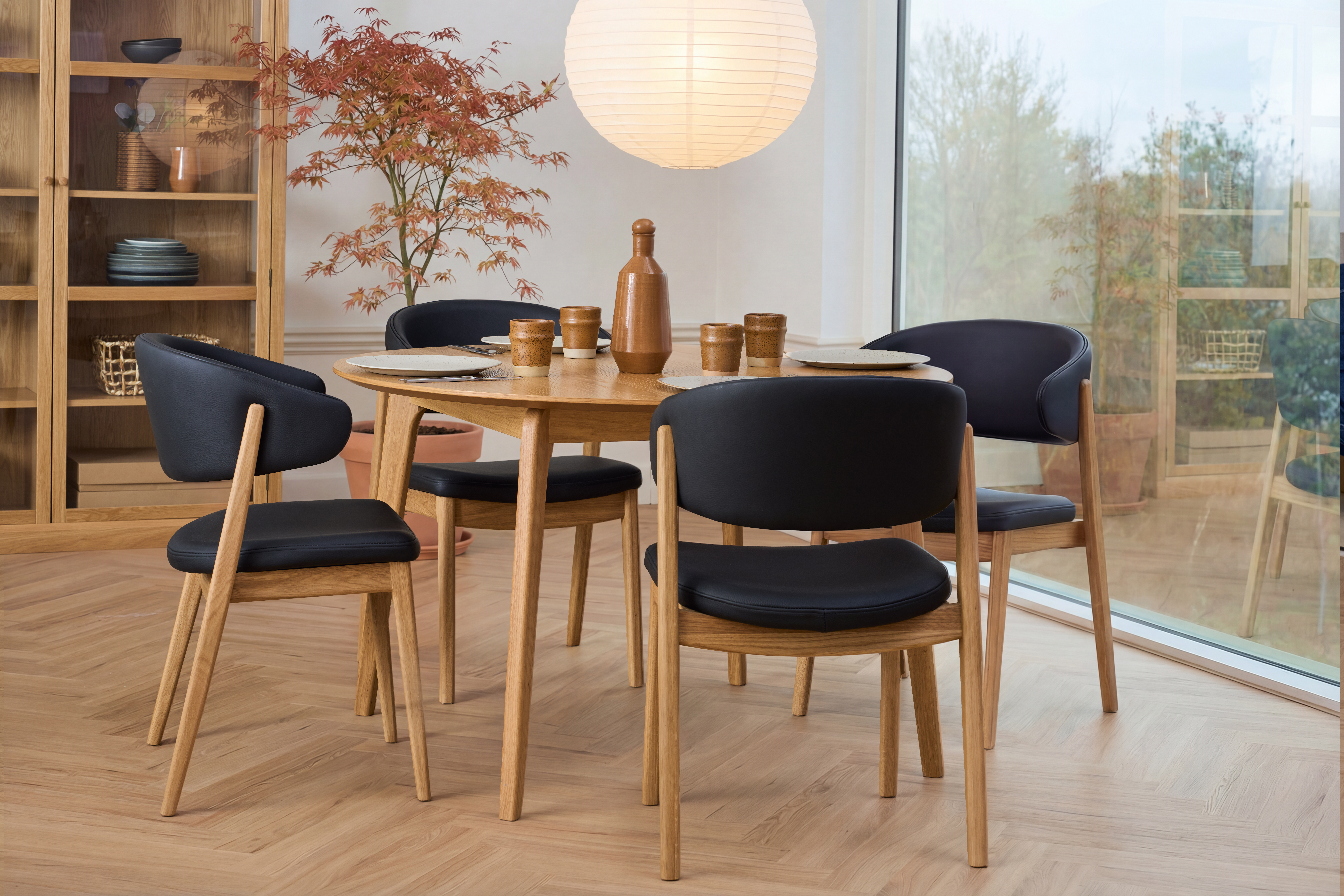 Forma spisebord Ø120